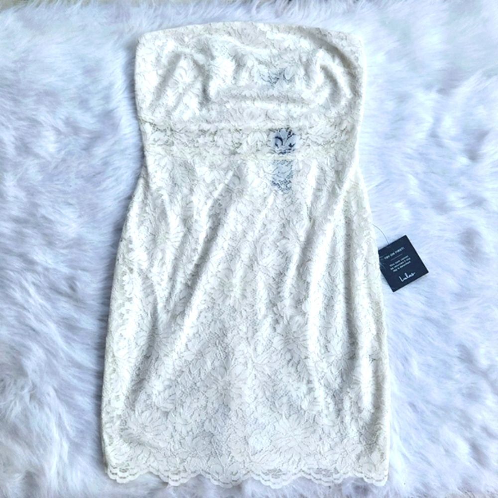 Lulu's NWT Strapless Lace Mini Dress Style #11214L Cream Ivory Medium - Picture 1 of 8